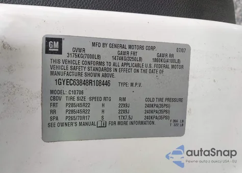 2008 Cadillac Escalade Standard z USA, uszkodzony, nr VIN 1GYEC63848R108446